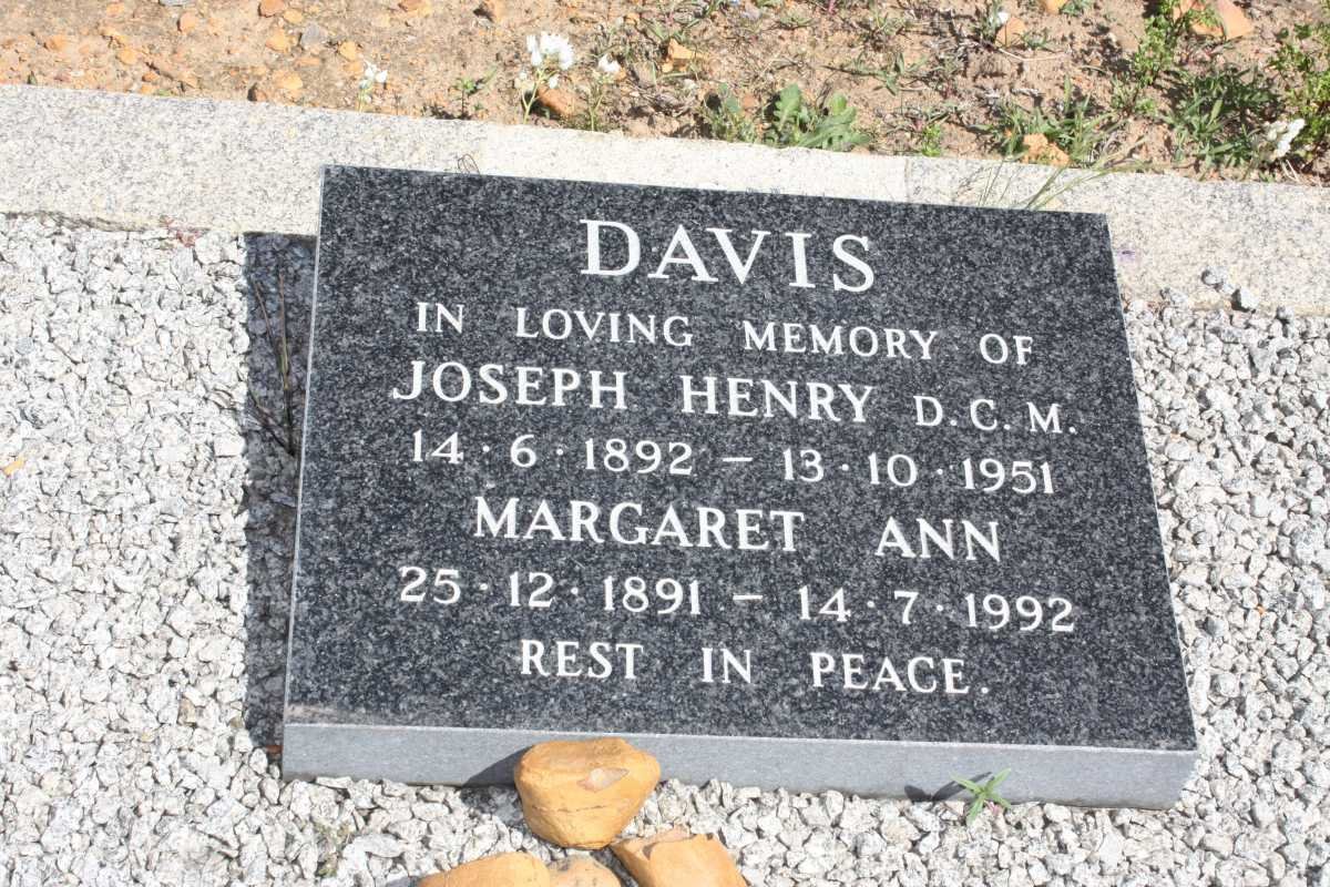 DAVIS Joseph Henry 1892-1951 &amp; Margaret Ann 1891-1992