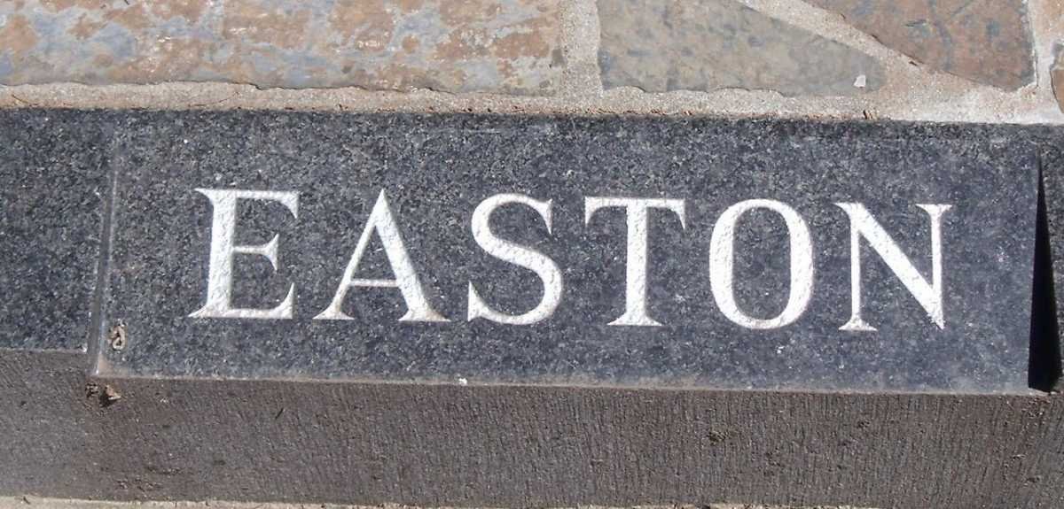 EASTON G.F. 1914-1971 &amp; Anna 1914-2010
