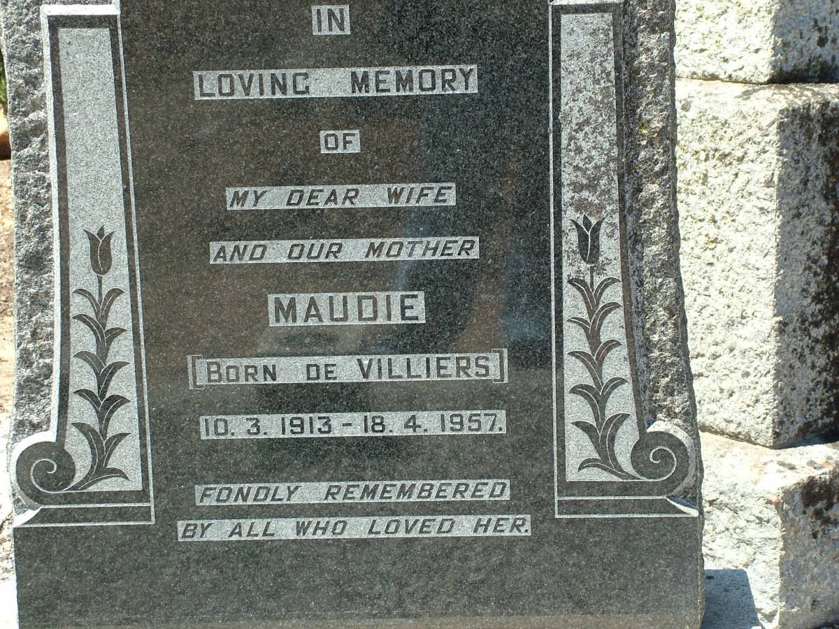 FISHER Maudie born DE VILLIERS 1913-1957 :: FISHER Marjorie Ann 1939-1940 :: FISHER Arthur 1910-1988