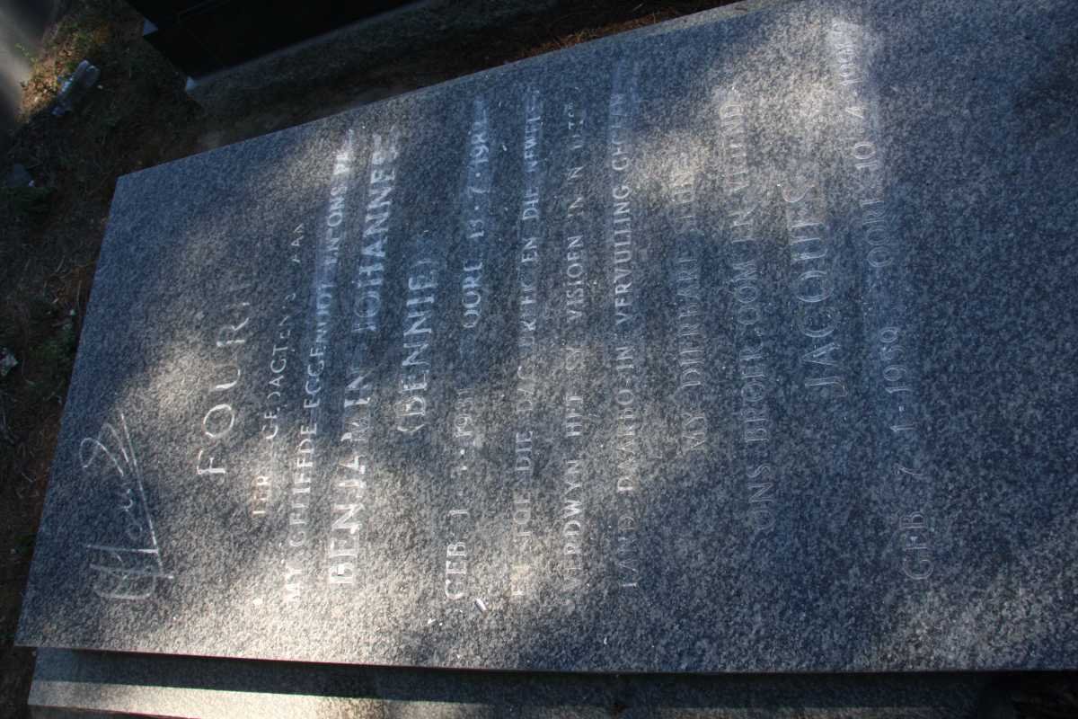 FOURIE Benjamin Johannes 1931-1983 :: FOURIE Jacques 1950-19??