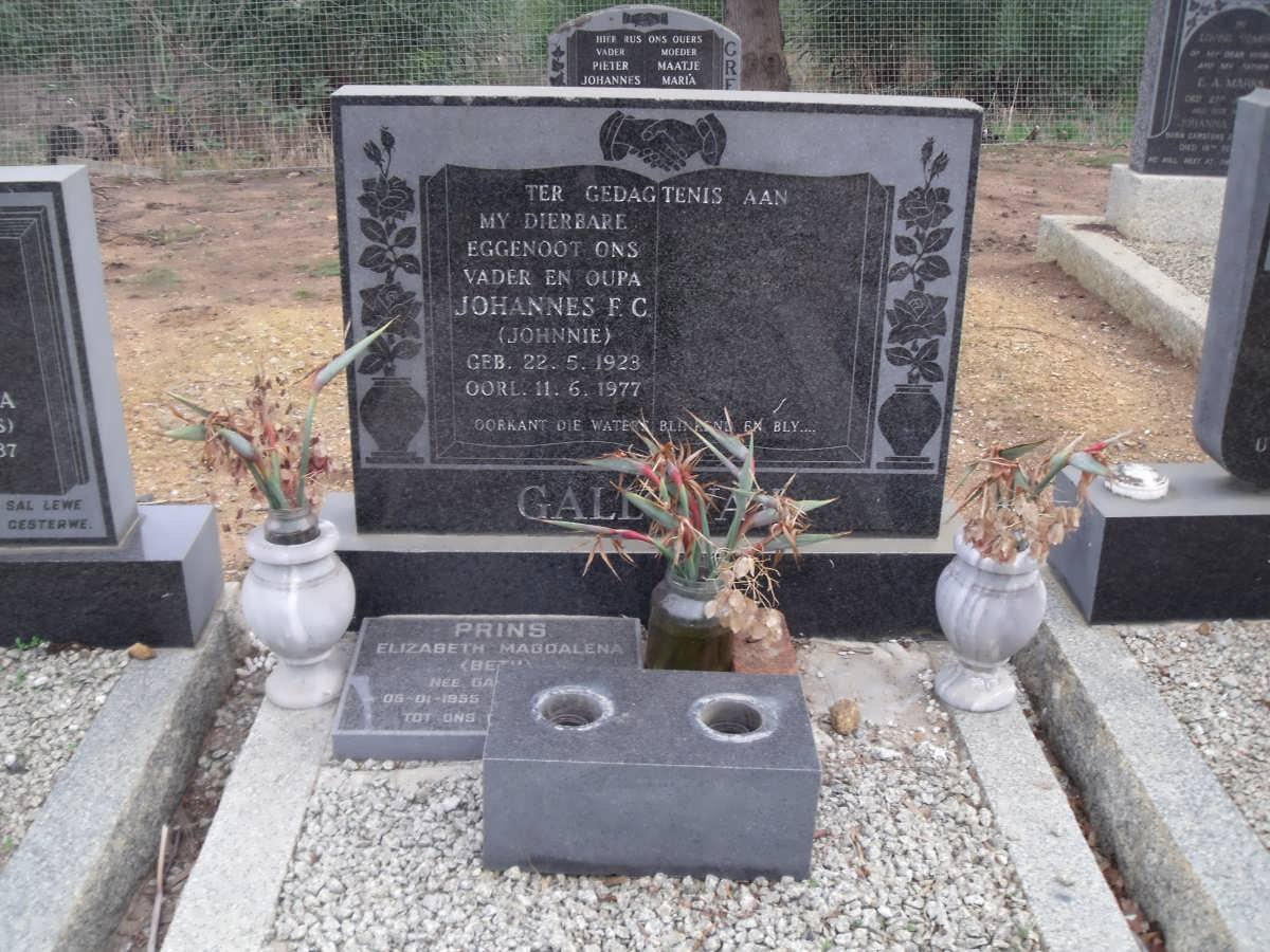 GALLOWAY Johannes F.C. 1923-1977 :: PRINS Elizabeth Magdalena nee GALLOWAY 1955-2002