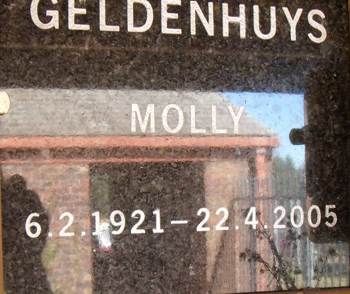 GELDENHUYS Molly 1921-2005