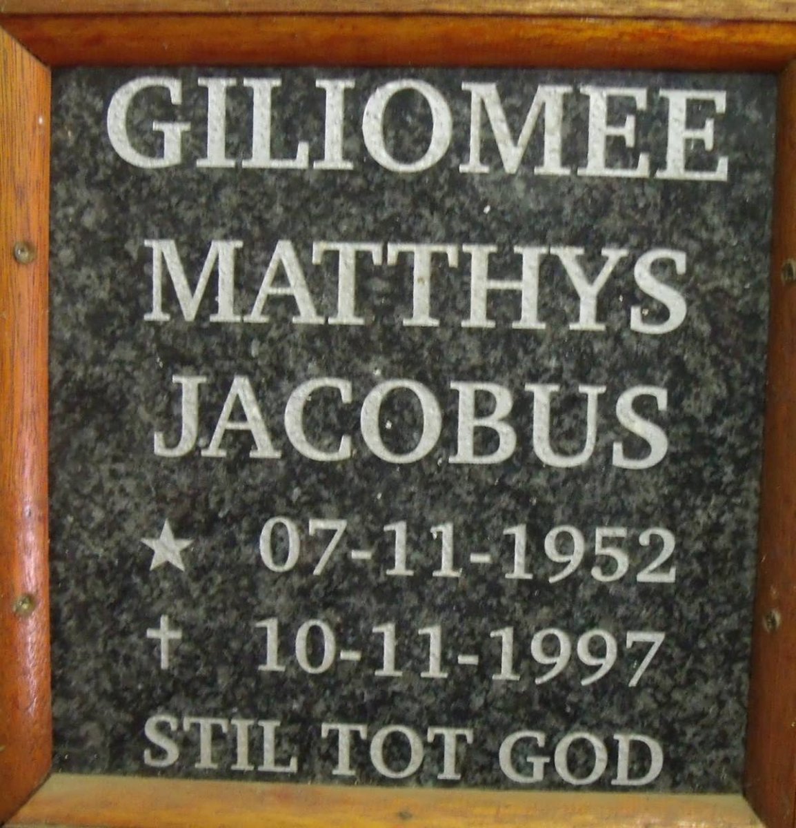 GILIOMEE Matthys Jacobus 1952-1997