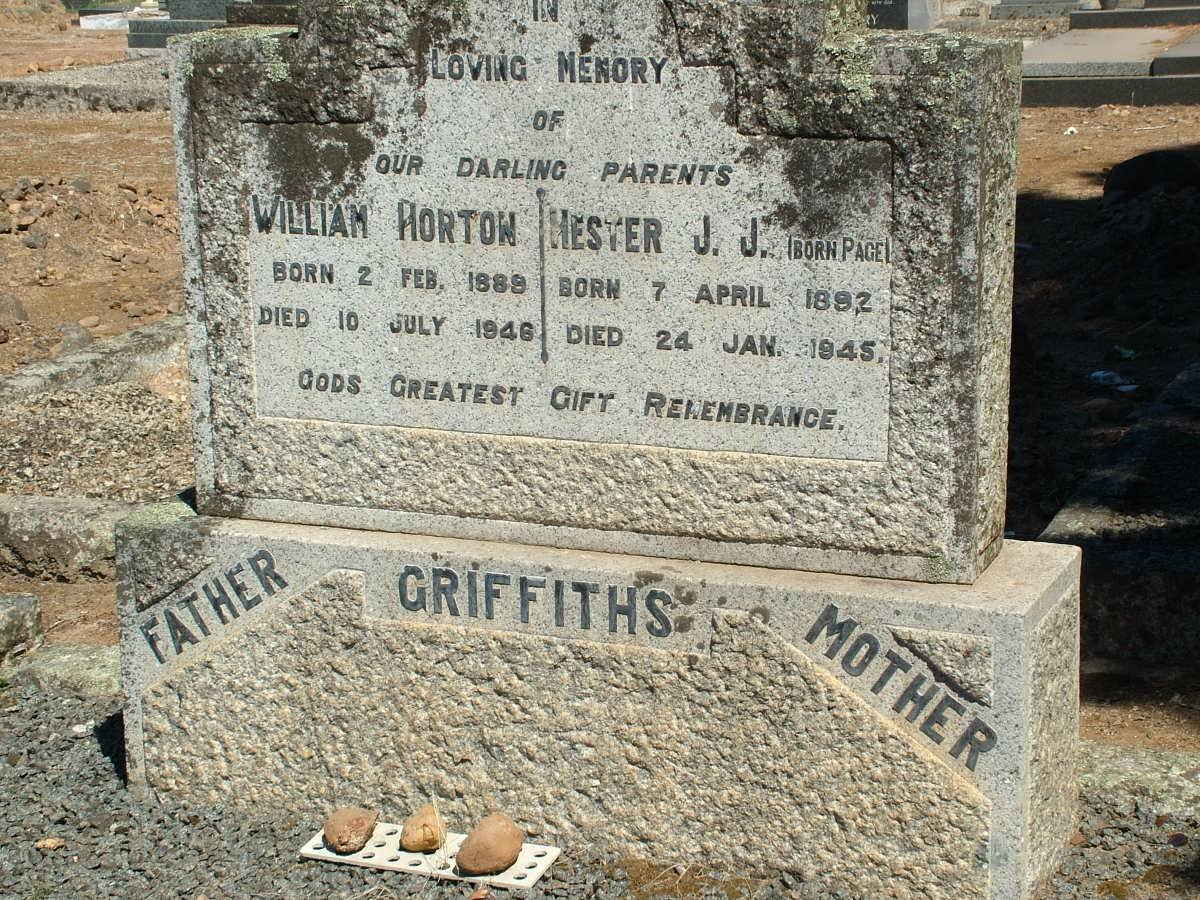 GRIFFITHS William Horton 1888-1946 &amp; Hester J.J. PAGE 1892-1945