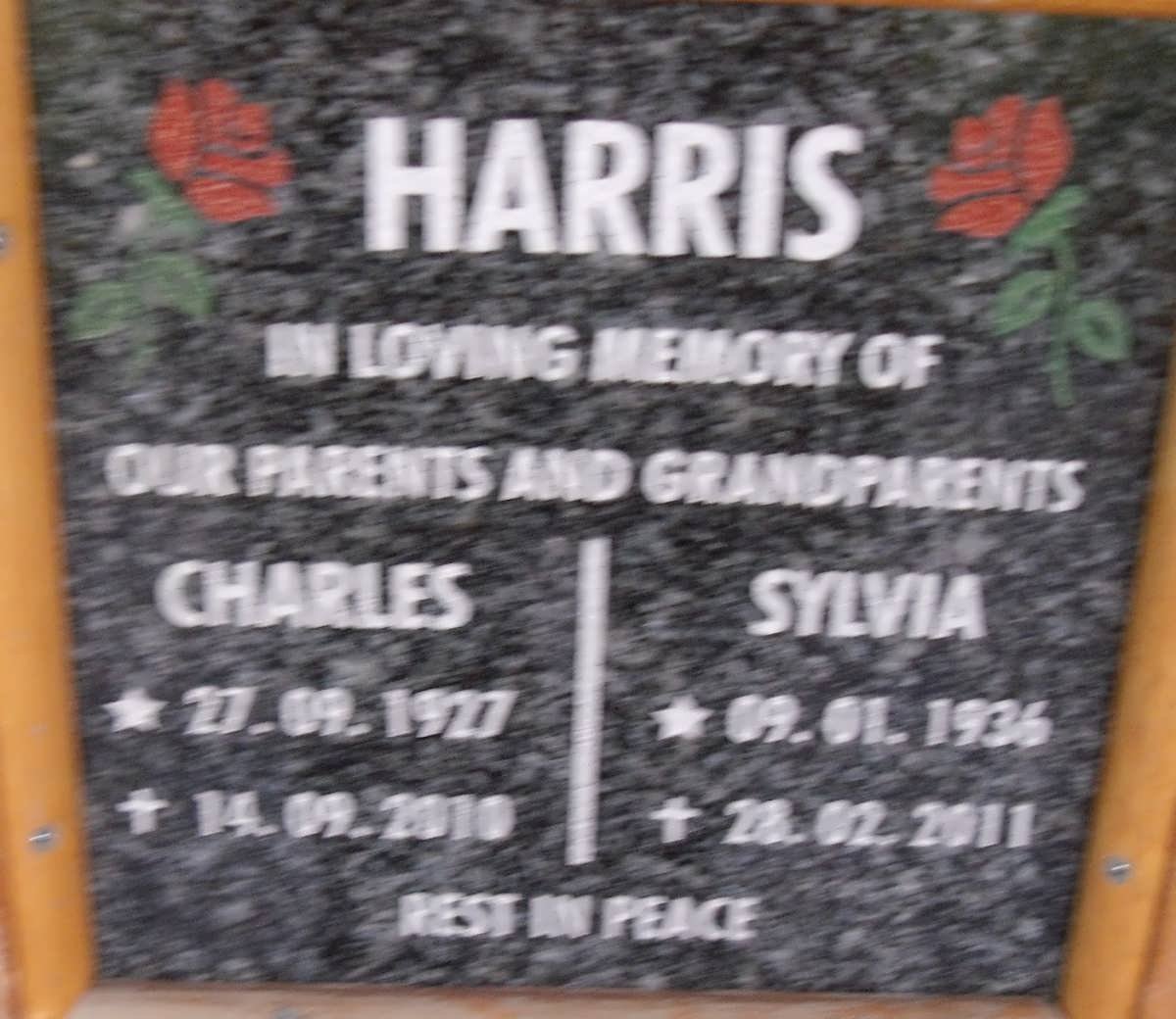 HARRIS  Charles 1927-2010 &amp; Sylvia 1936-2011