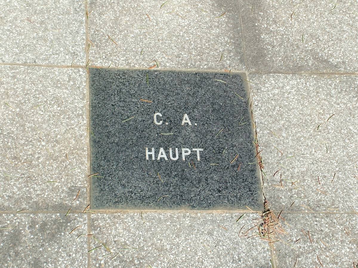 HAUPT Carel Albrecht 1915-1990 :: HAUPT S.K.J. :: DEMPERS Louis Christian 1918-1966 &amp; Susanna Katharina Johanna1932-2009