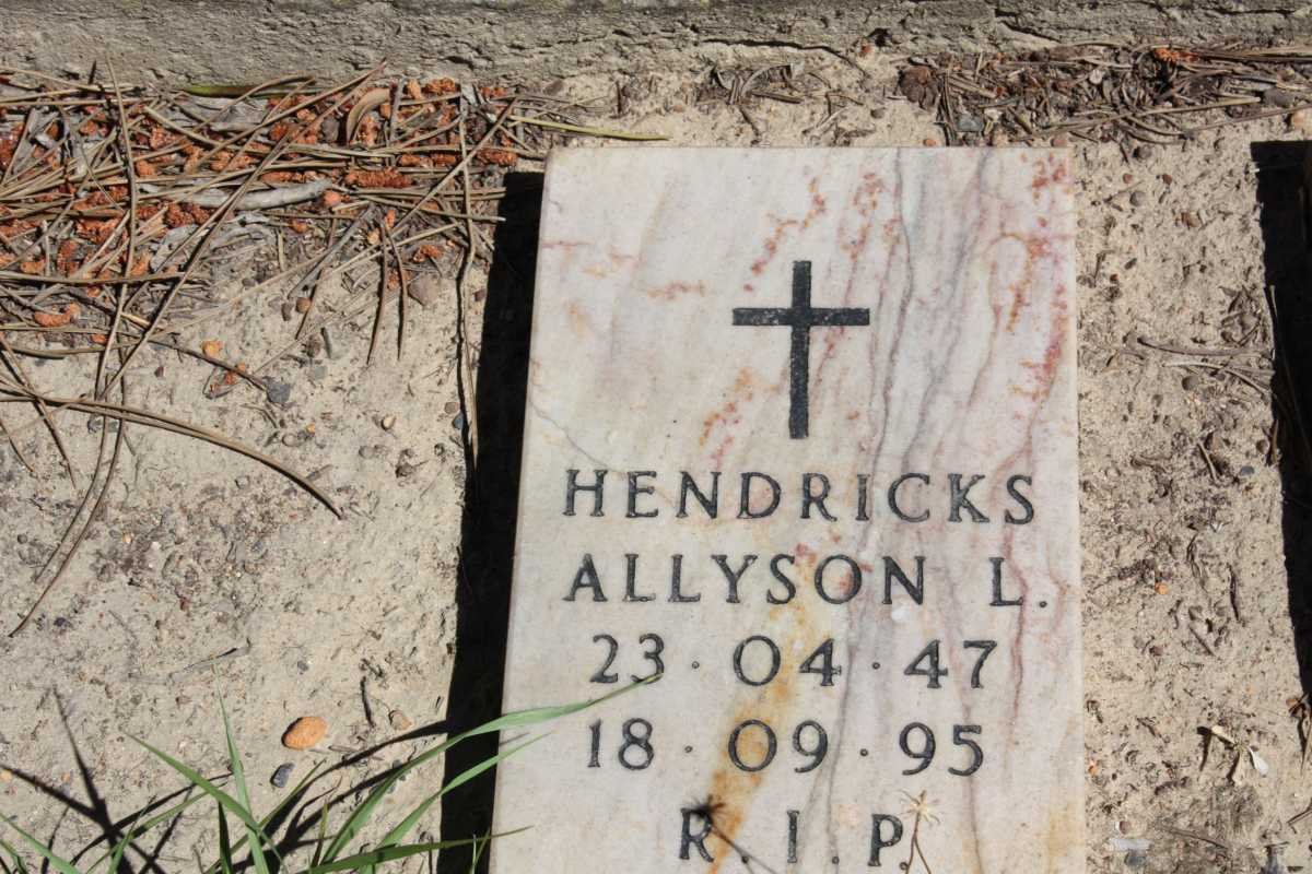 HENDRICKS Allyson L. 1947-1995