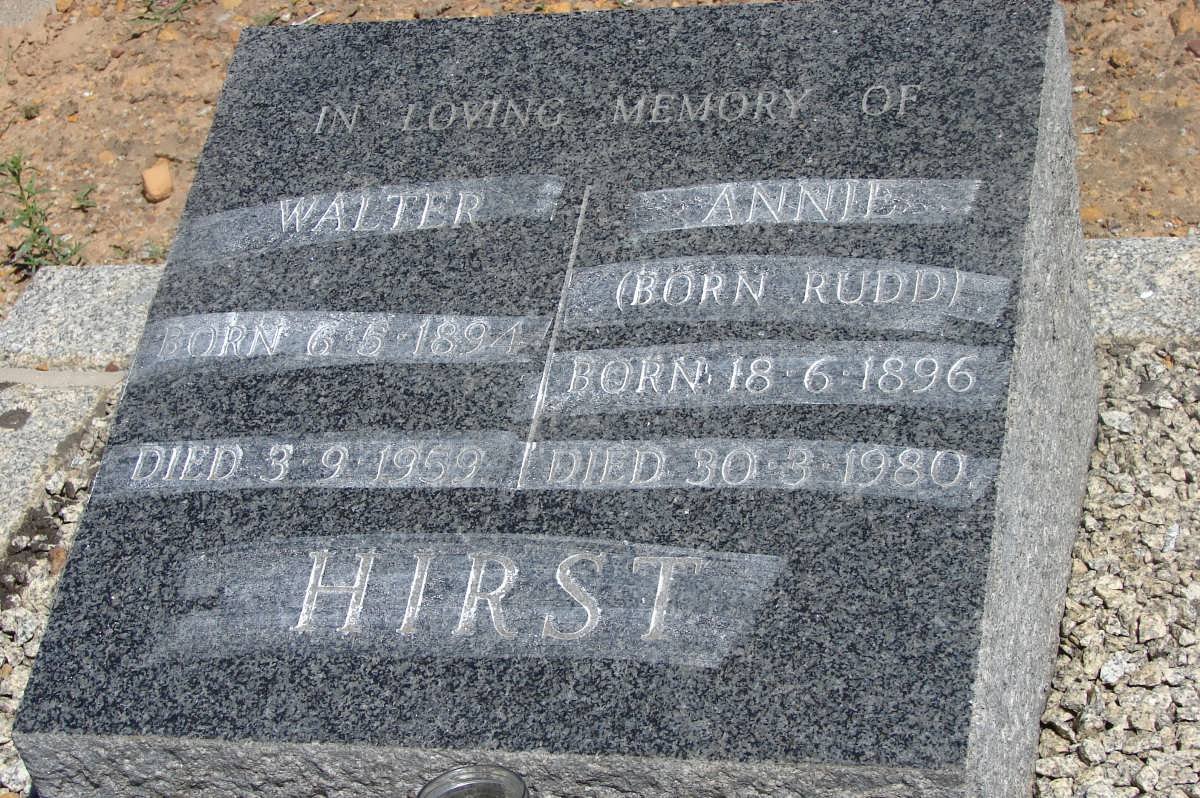 HIRST Walter 1894-1959 &amp; Annie RUDD 1896-1980