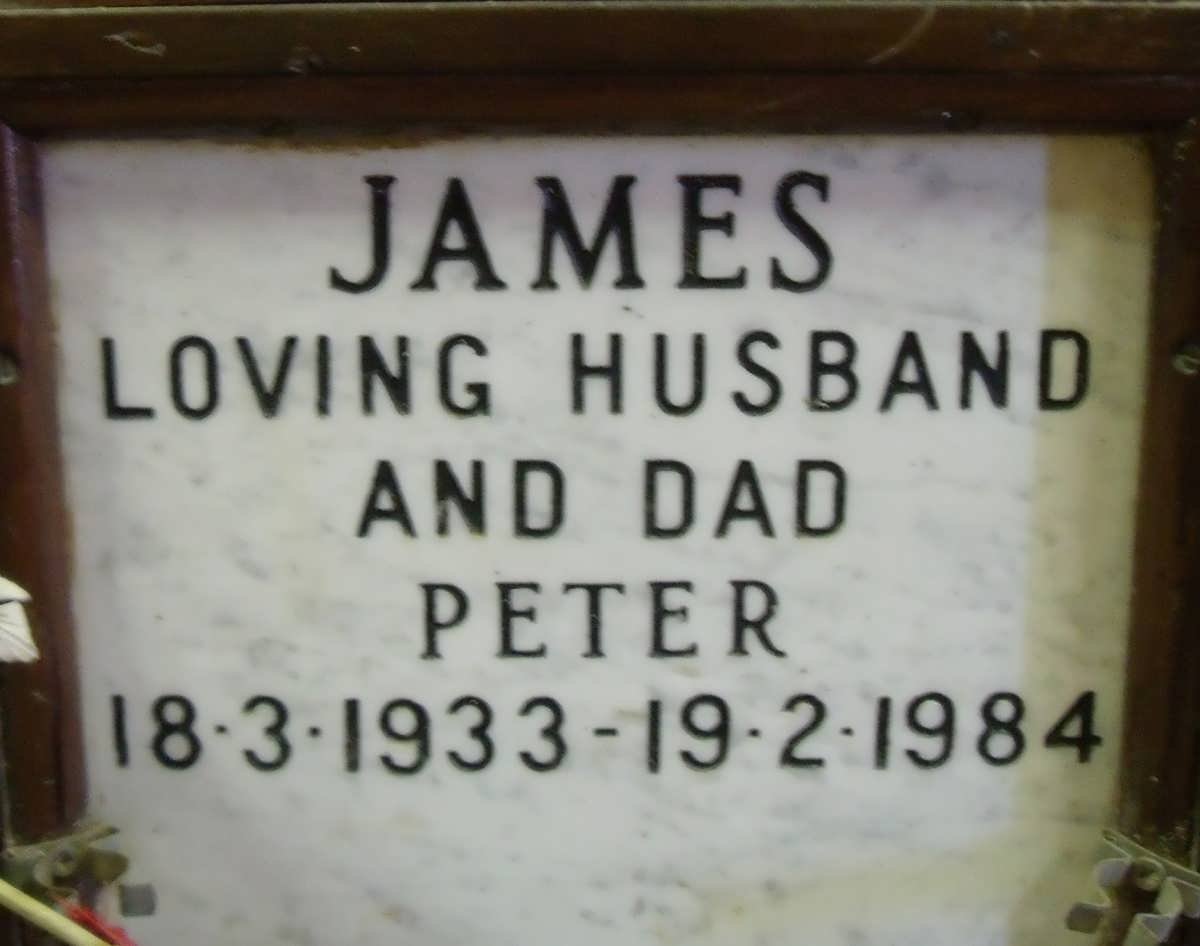 JAMES Peter 1933-1984