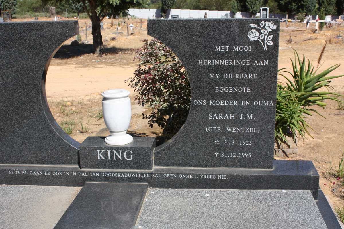 KING Sarah J.M. nee WENTZEL 1925-1996