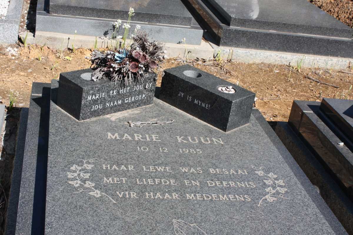 KUUN Marie -1985