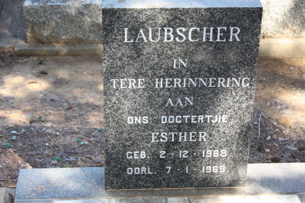 LAUBSCHER Esther 1968-1969
