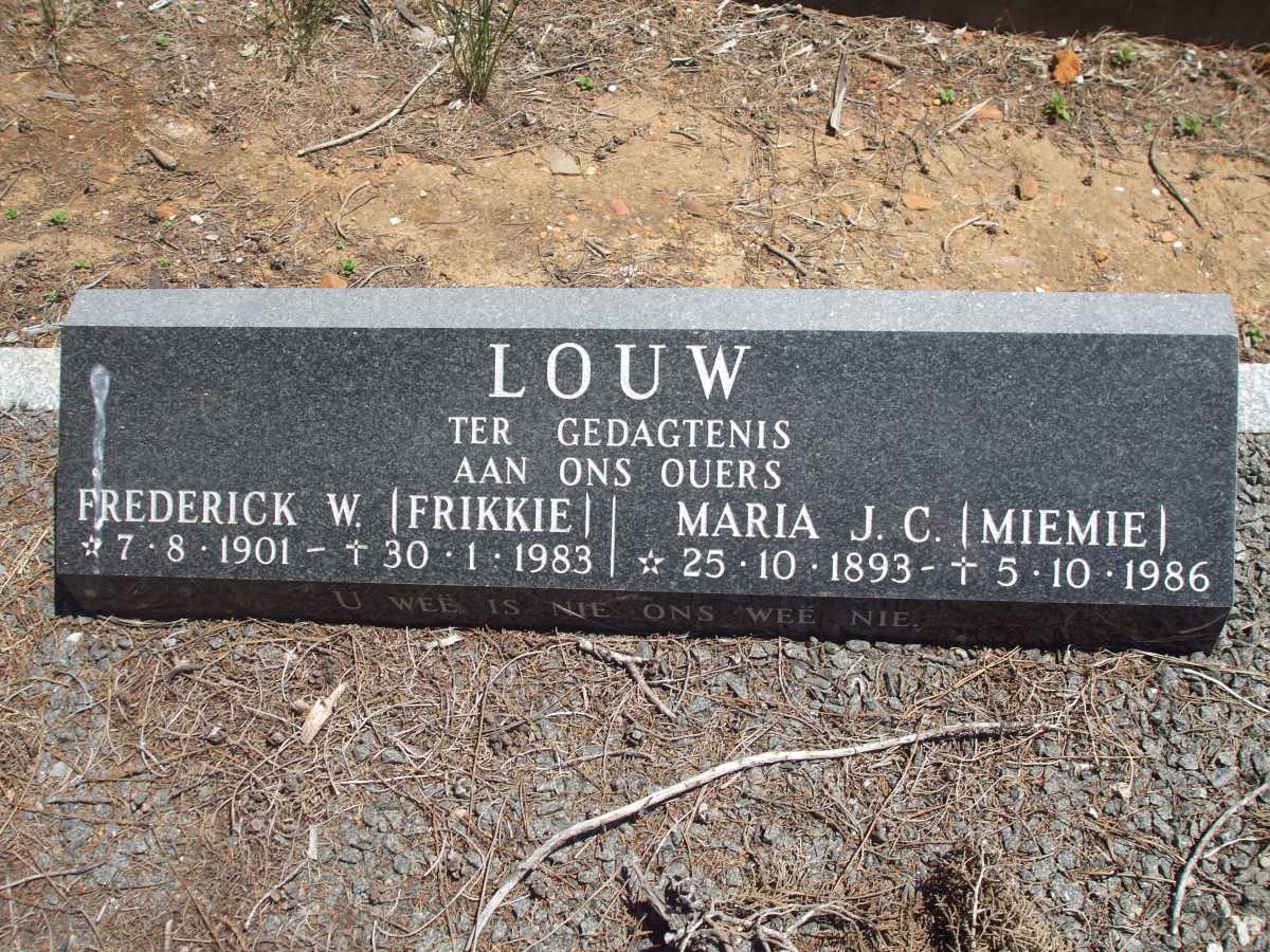 LOUW Frederick W. 1901-1983 & Maria J.C. 1893-1986