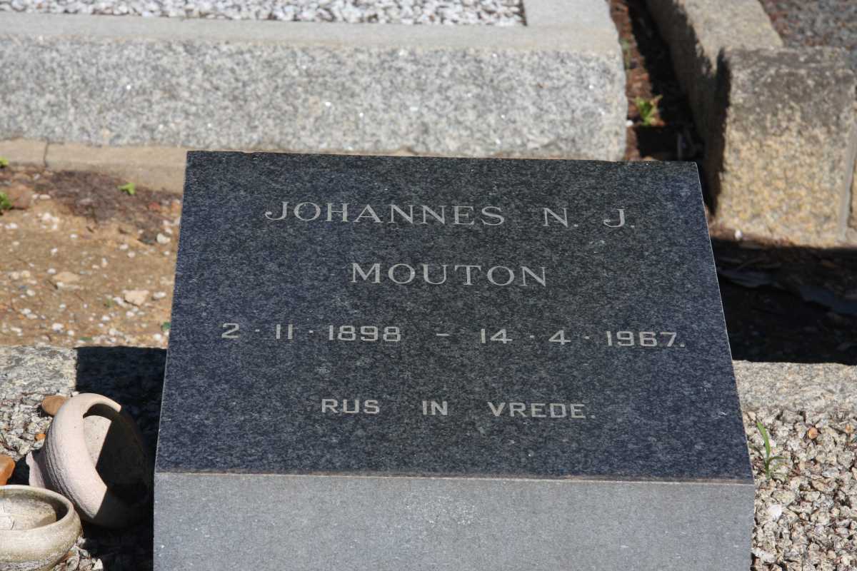 MOUTON Johannes N.J. 1898-1967
