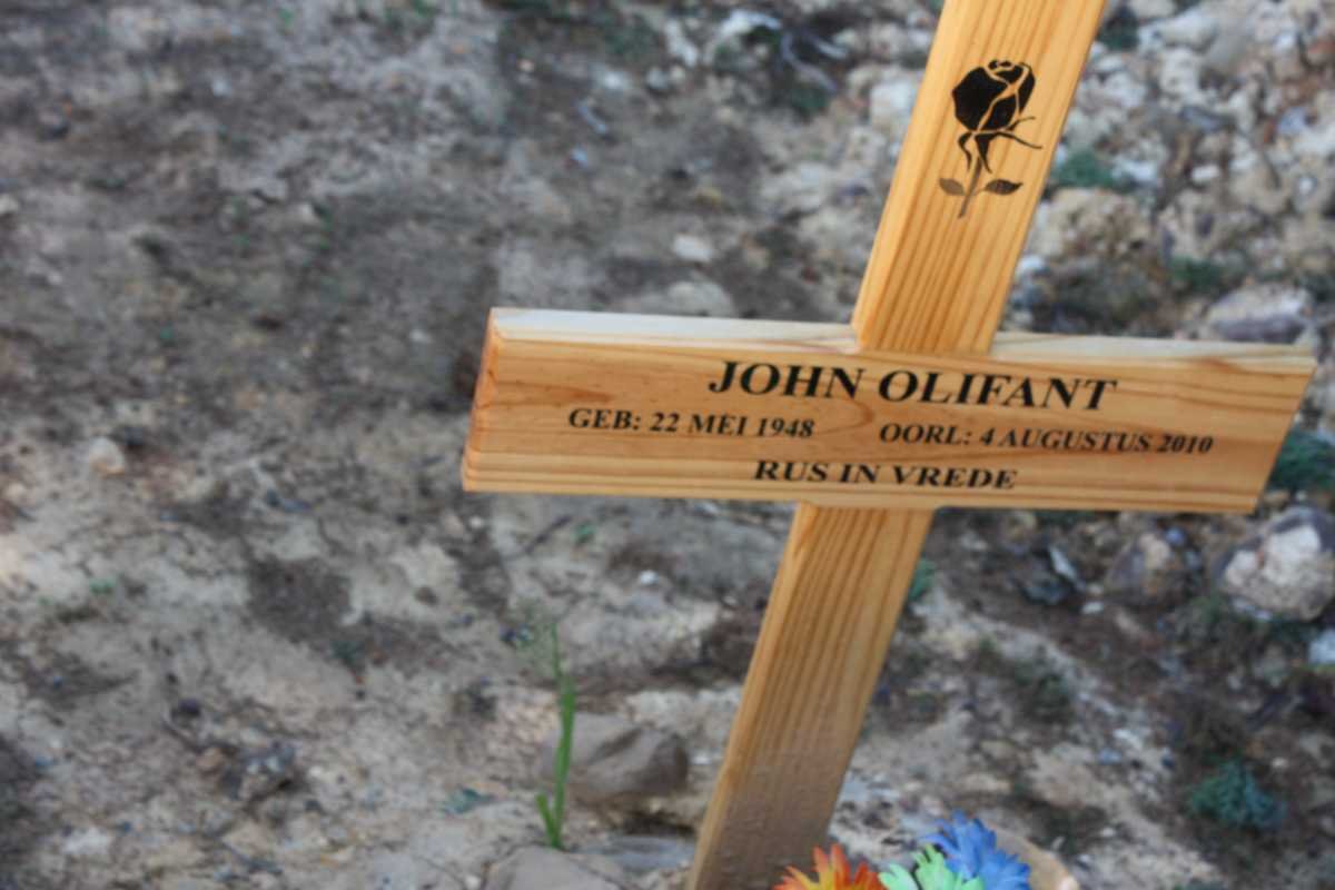 OLIFANT John 1948-2010