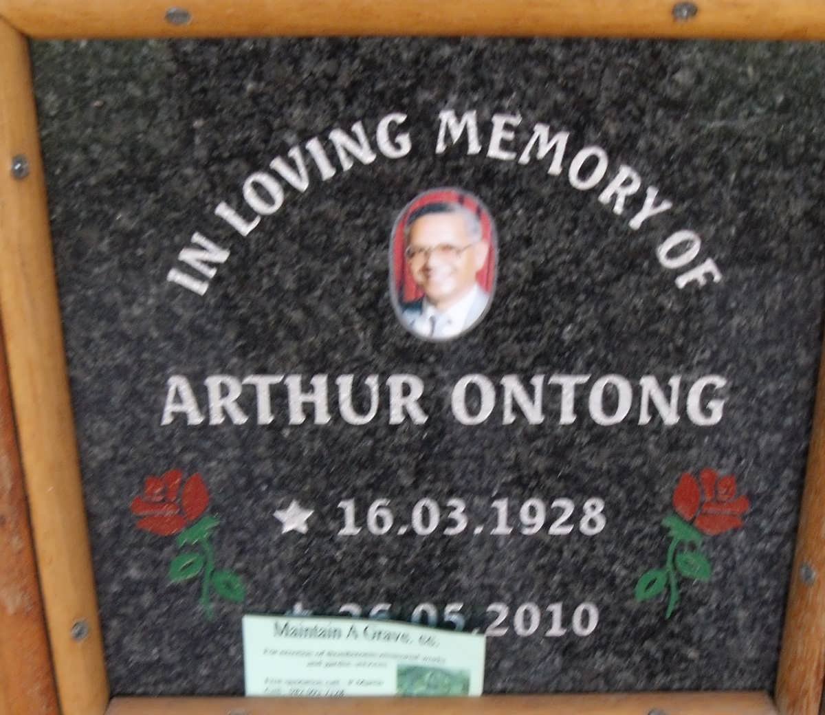 ONTONG Arthur 1928-2010