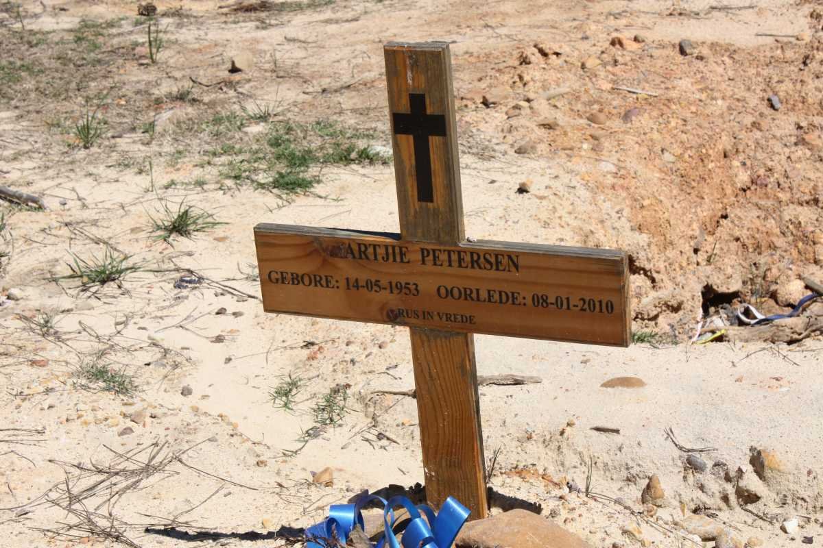 PETERSEN Sartjie 1953-2010