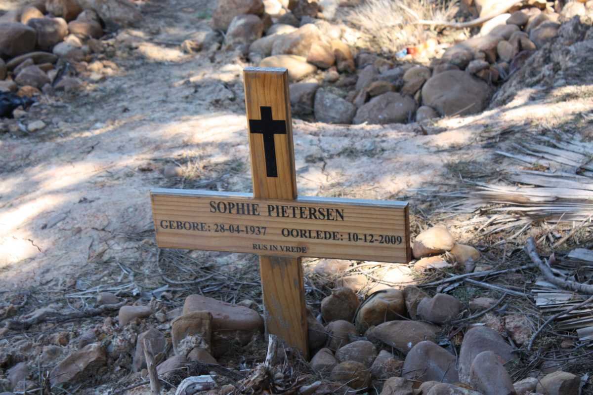 PIETERSEN Sophie 1937-2009