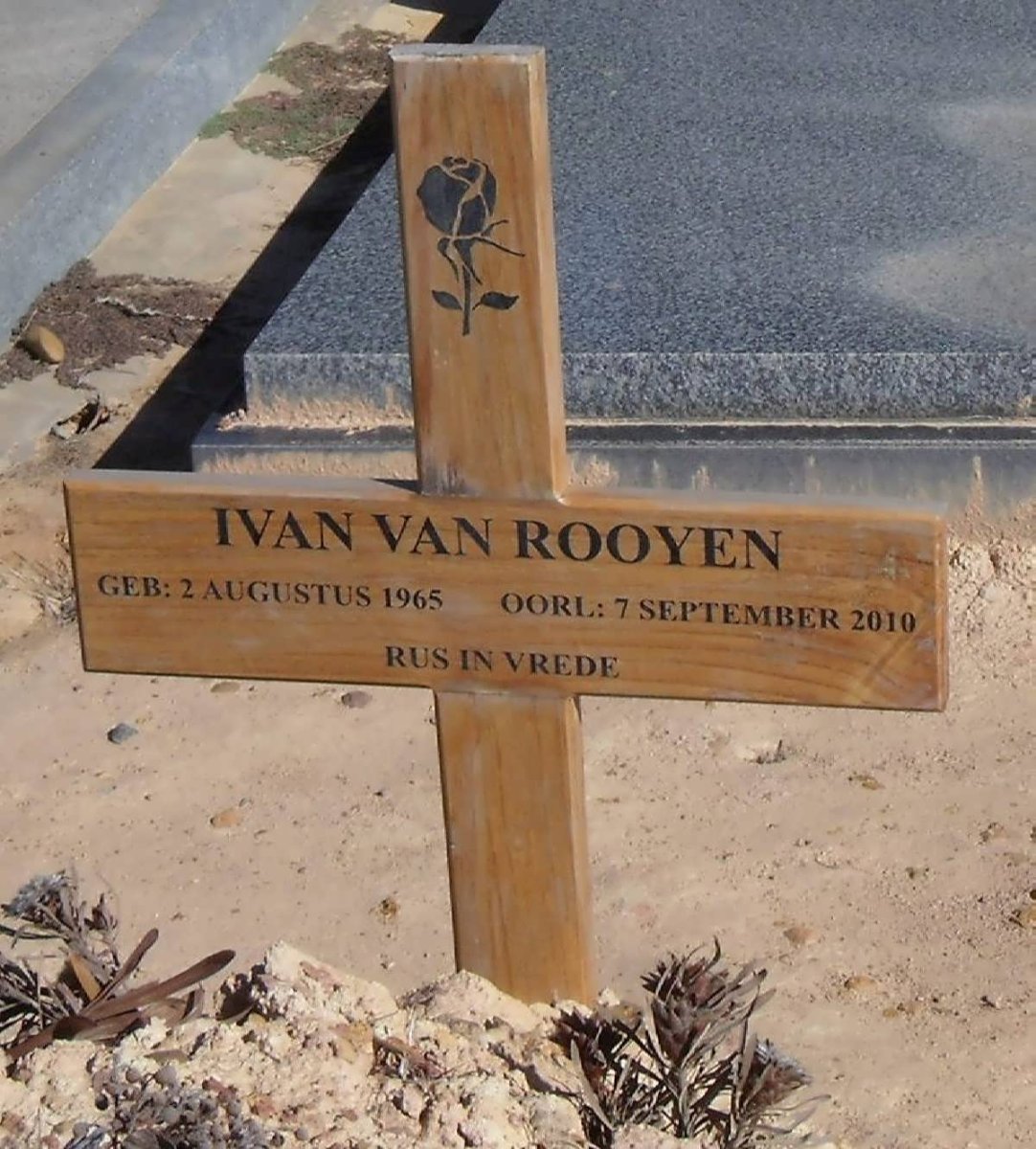 ROOYEN Ivan, van 1965-2010