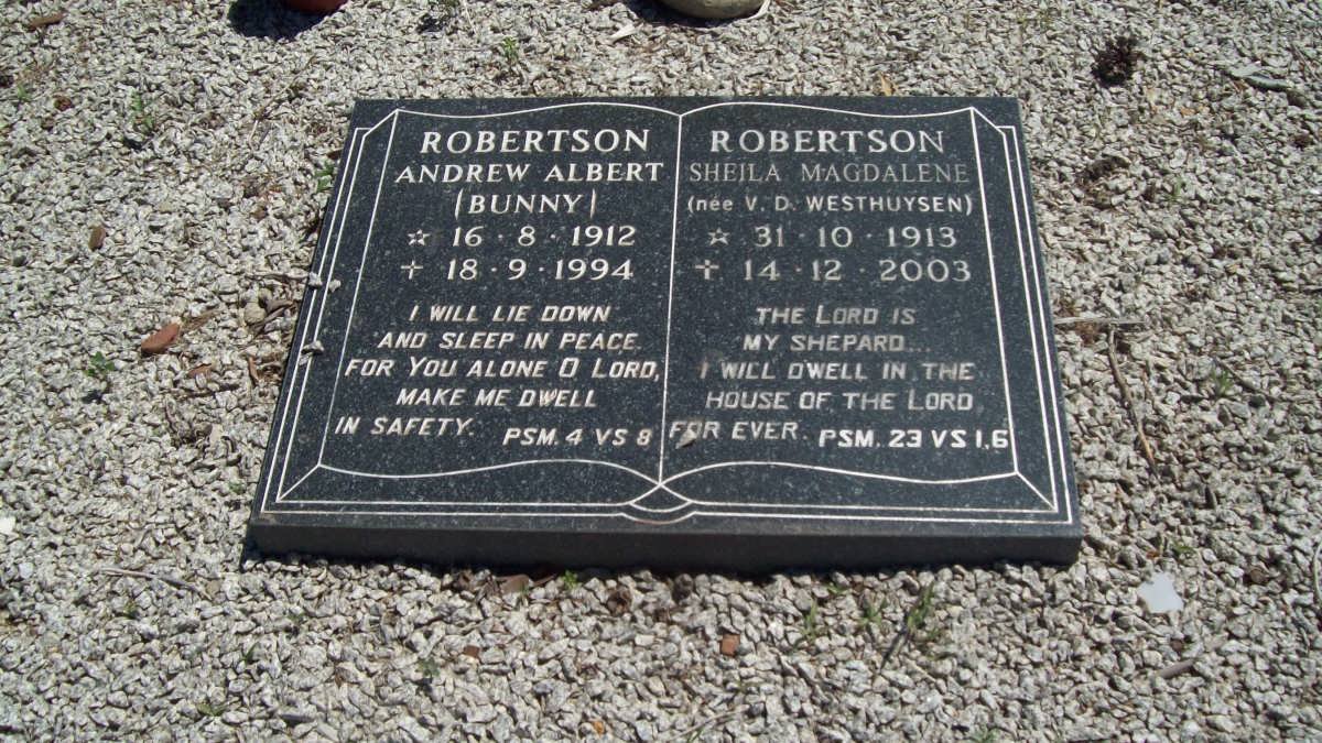 ROBERTSON Andrew Albert 1912-1994 &amp; Sheila Magdalene V.D. WESTHUYSEN 1913-2003