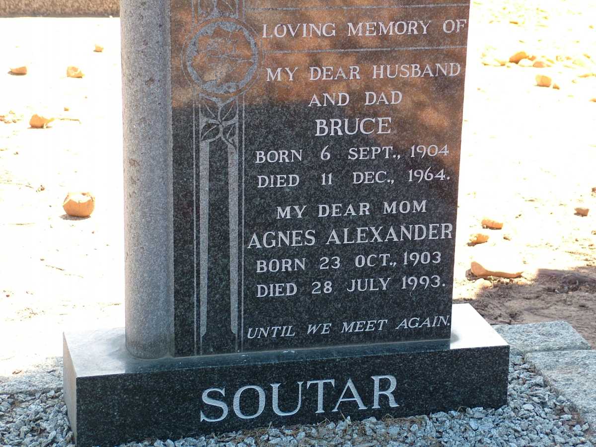 SOUTAR Bruce 1904-1964 & Agnes Alexander 1903-1993