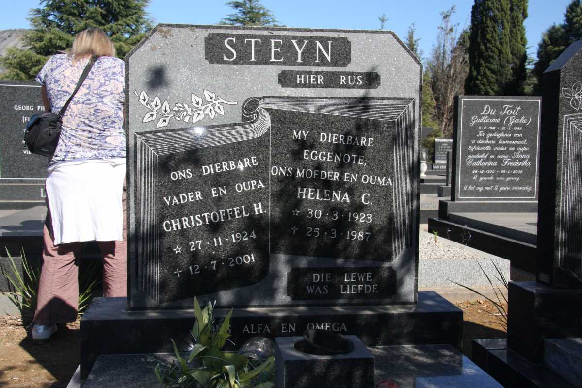 STEYN Christoffel H. 1924-2001 & Helena C. 1923-1987