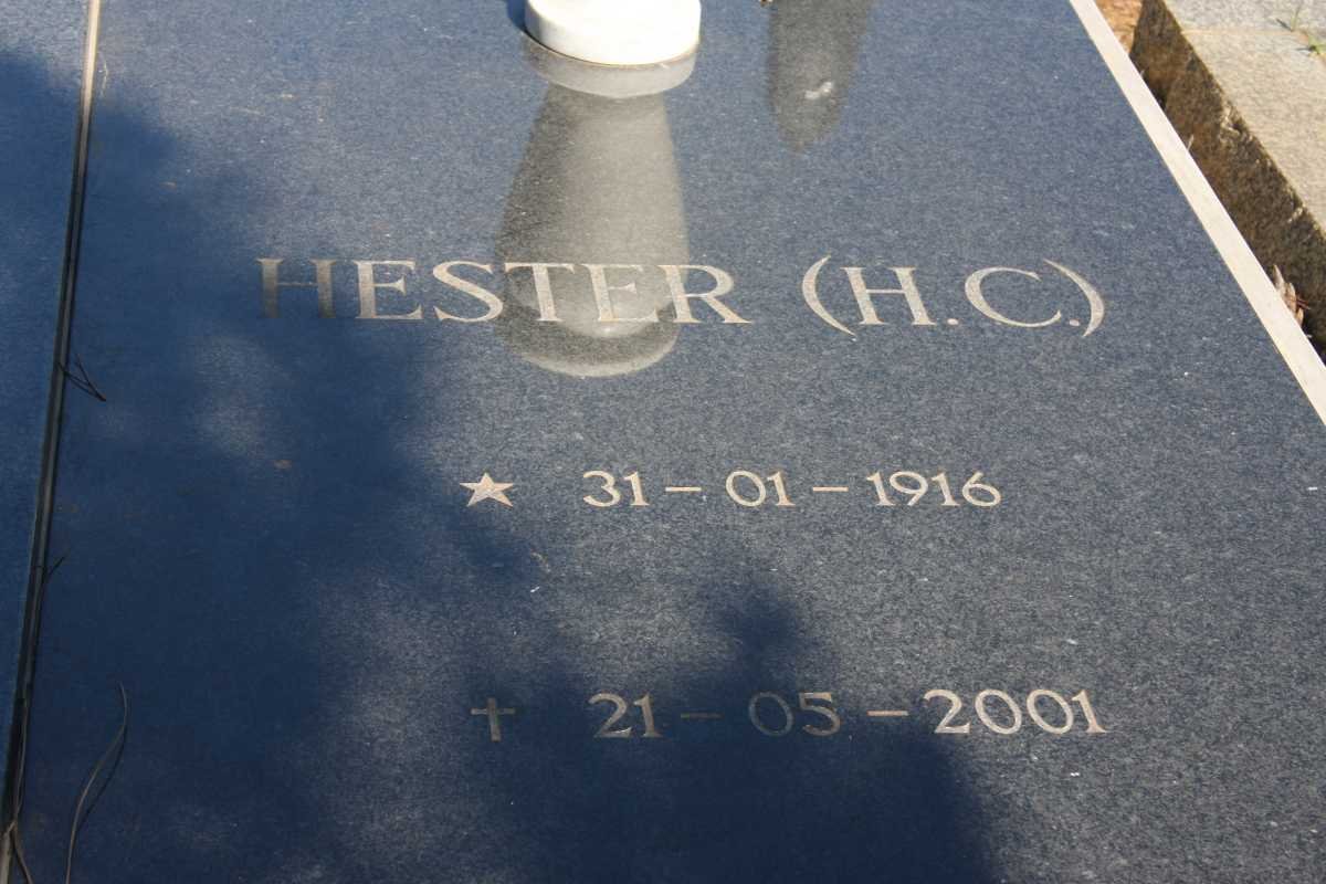 VELDSMAN H.C. 1916-2001
