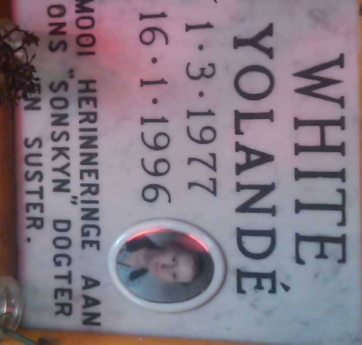 WHITE Yolande 1977-1996