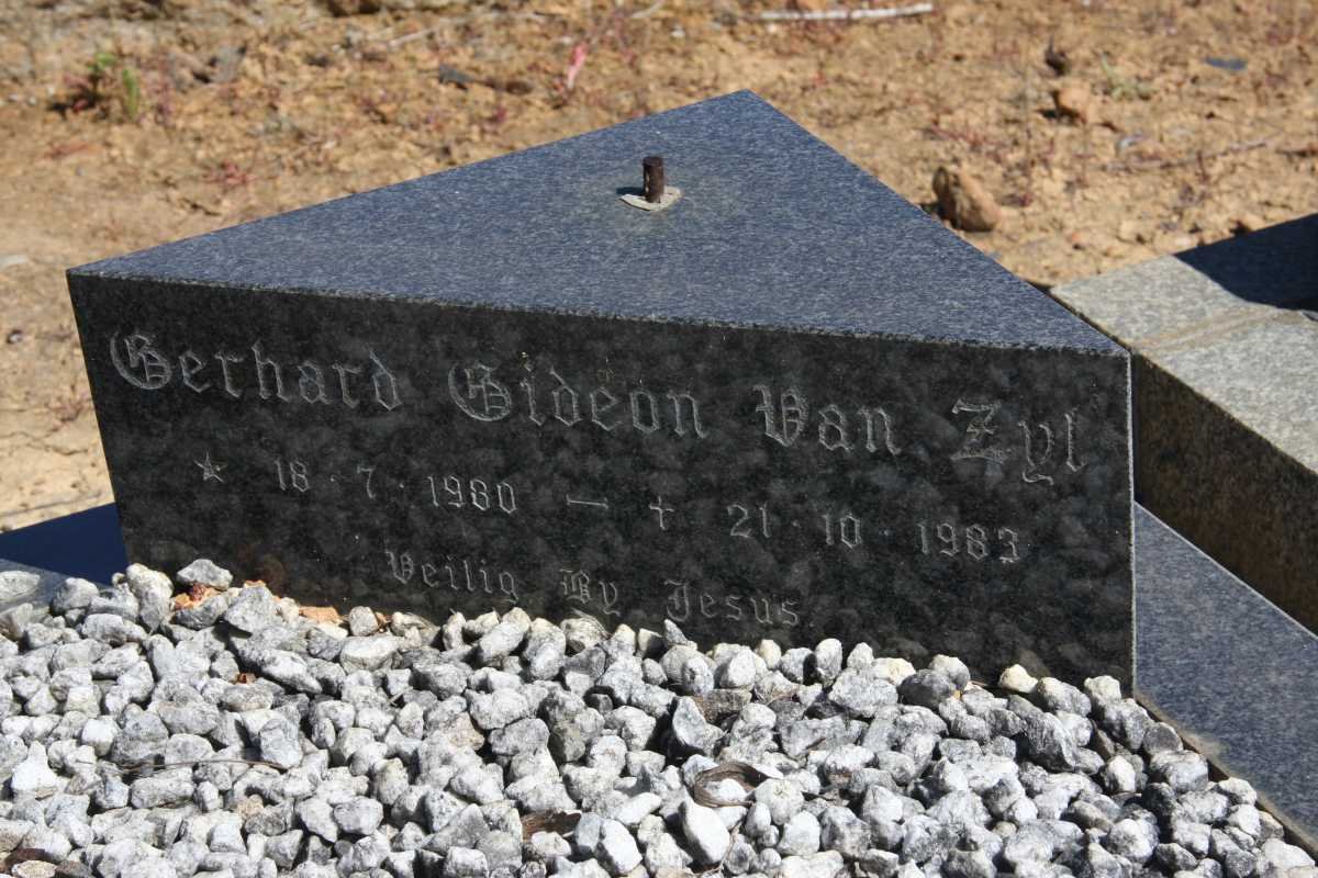 ZYL Gerhard Gideon, van 1980-1983