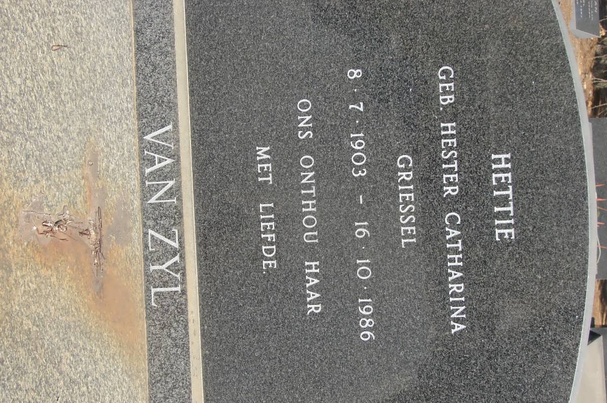 ZYL Hester Catharina, nee GRIESSEL 1903-1986