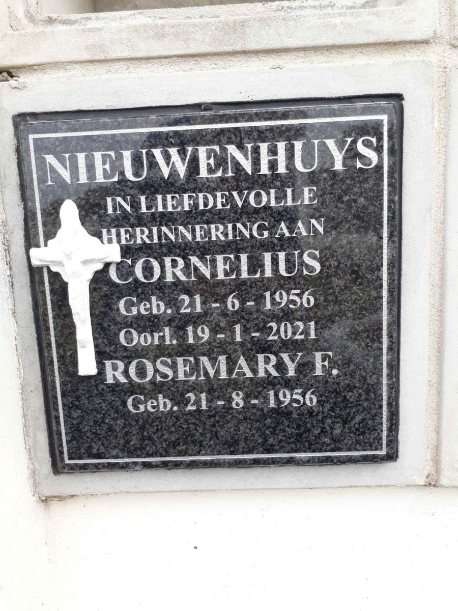 NIEUWENHUYS Cornelius 1956-2021 &amp; Rosemary F. 1956-