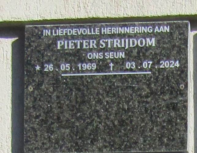 STRIJDOM Pieter 1969-2024
