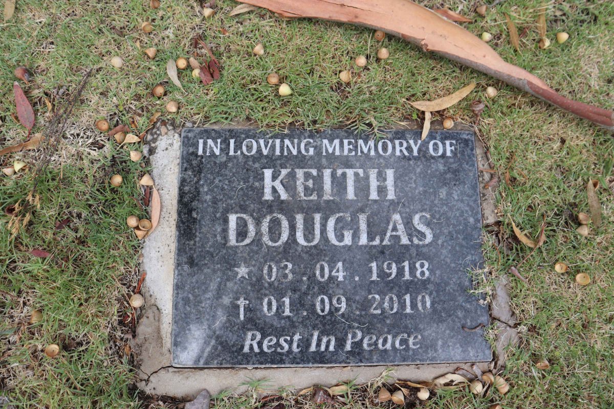 DOUGLAS Keith 1918-2010