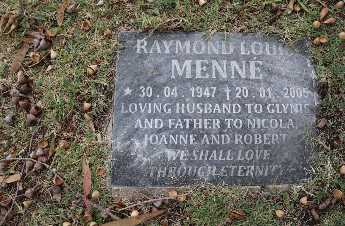 MENNE Raymond Louis 1947-2005