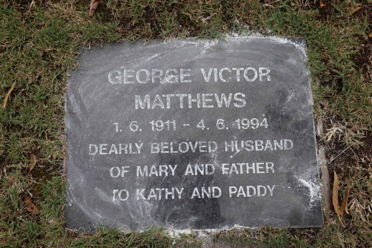 MATTHEWS George Victor 1911-1994