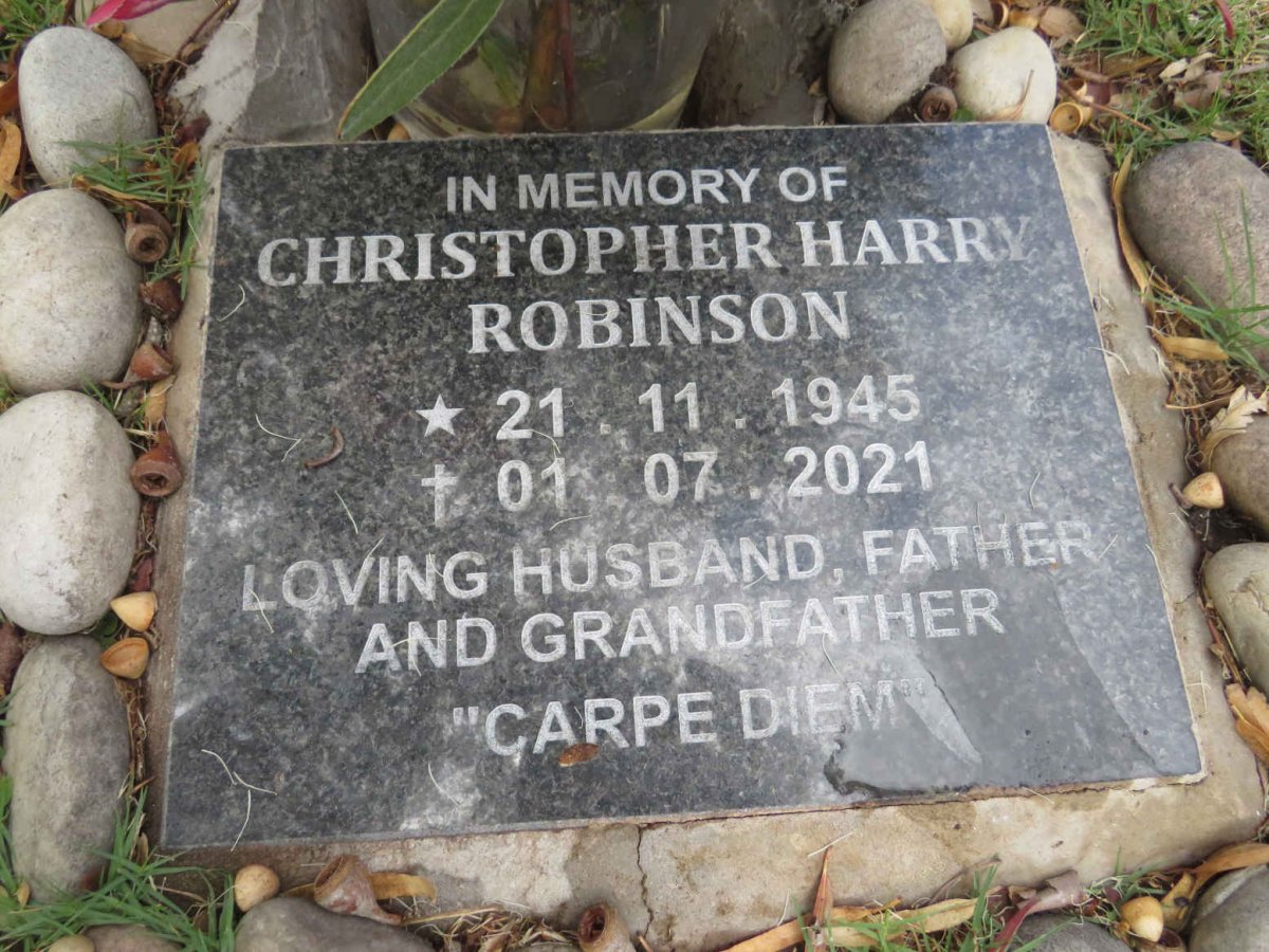 ROBINSON Christopher Harry 1945-2021