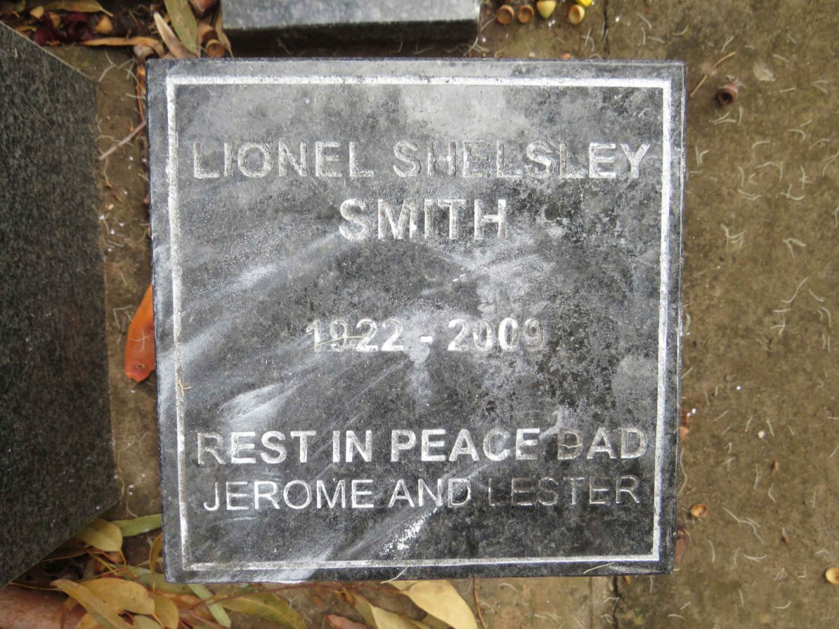 SMITH Lionel Shelsley 1922-2009