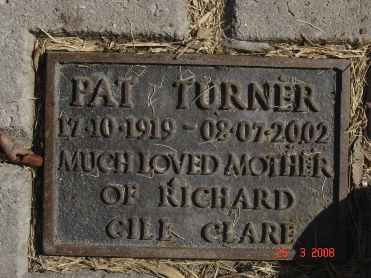 TURNER Pat 1919-2002