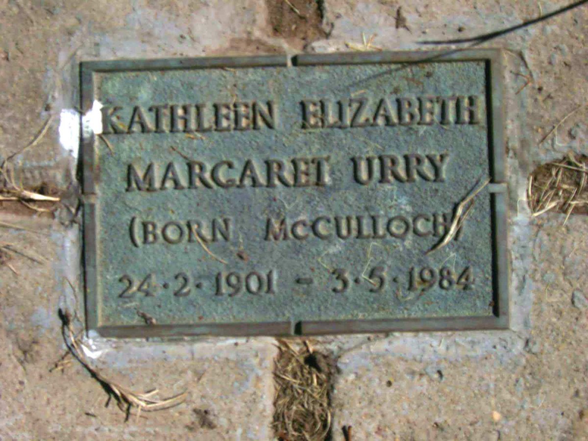 URRY Kathleen Elizabeth Margaret nee McCULLOCH 1901-1984