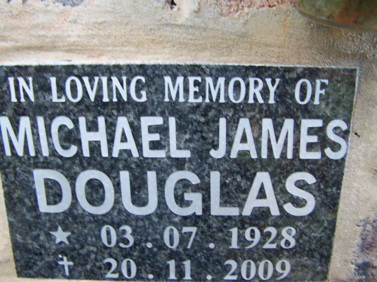 DOUGLAS Michael James 1928-2009