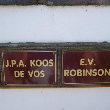 VOS J.P.A. Koos, de :: ROBINSON E.V.