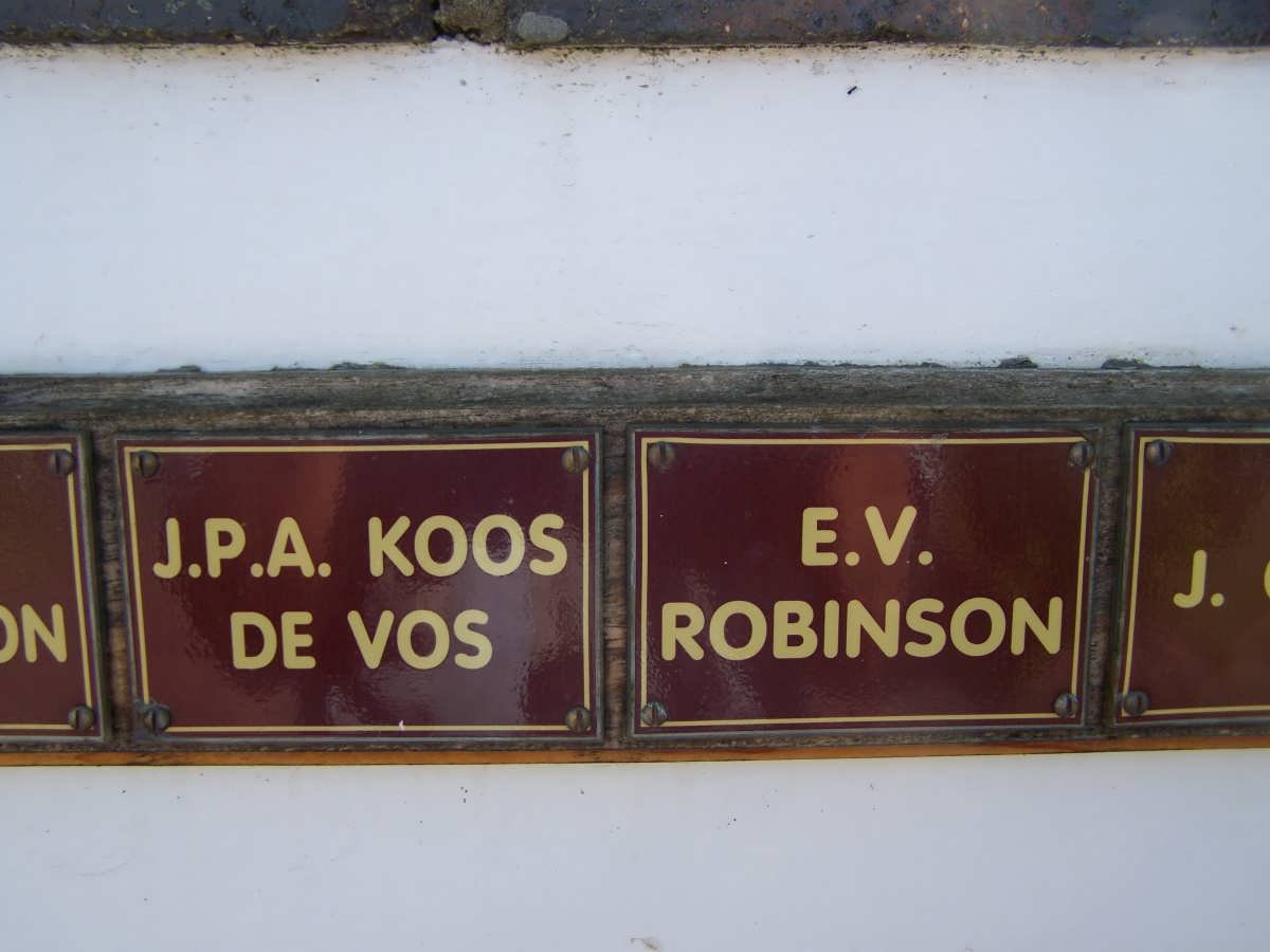 VOS J.P.A. Koos, de :: ROBINSON E.V.