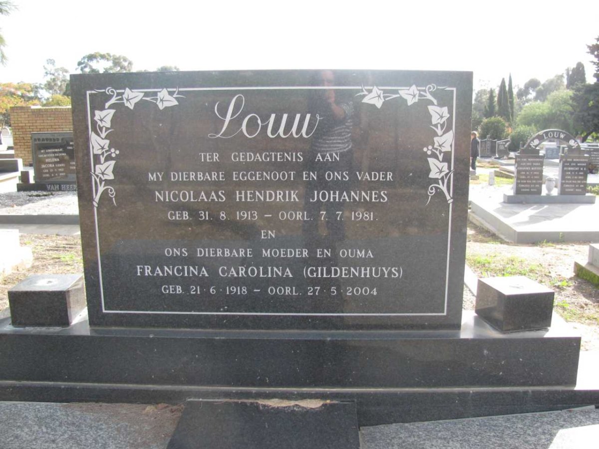 LOUW Nicolaas Hendrik Johannes 1913-1981 &amp; Francina Carolina GILDENHUYS 1918-2004