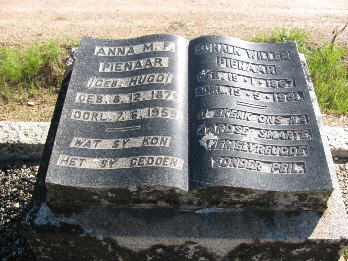PIENAAR Schalk Willem 1867-1951 &amp; Anna M.F. HUGO 1879-1959
