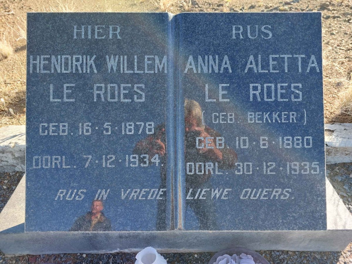 ROES Hendrik Willem, le 1878-1934 &amp; Anna Aletta BEKKER 1880-1935