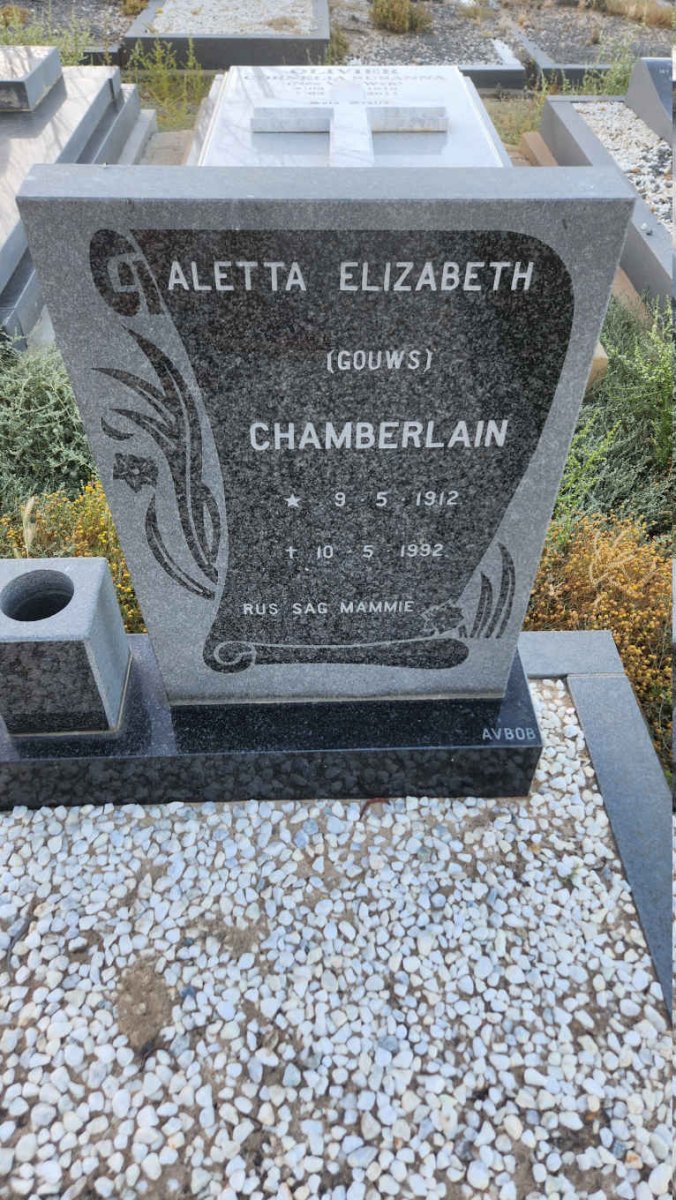 CHAMBERLAIN Aletta Elizabeth nee GOUWS 1912-1992