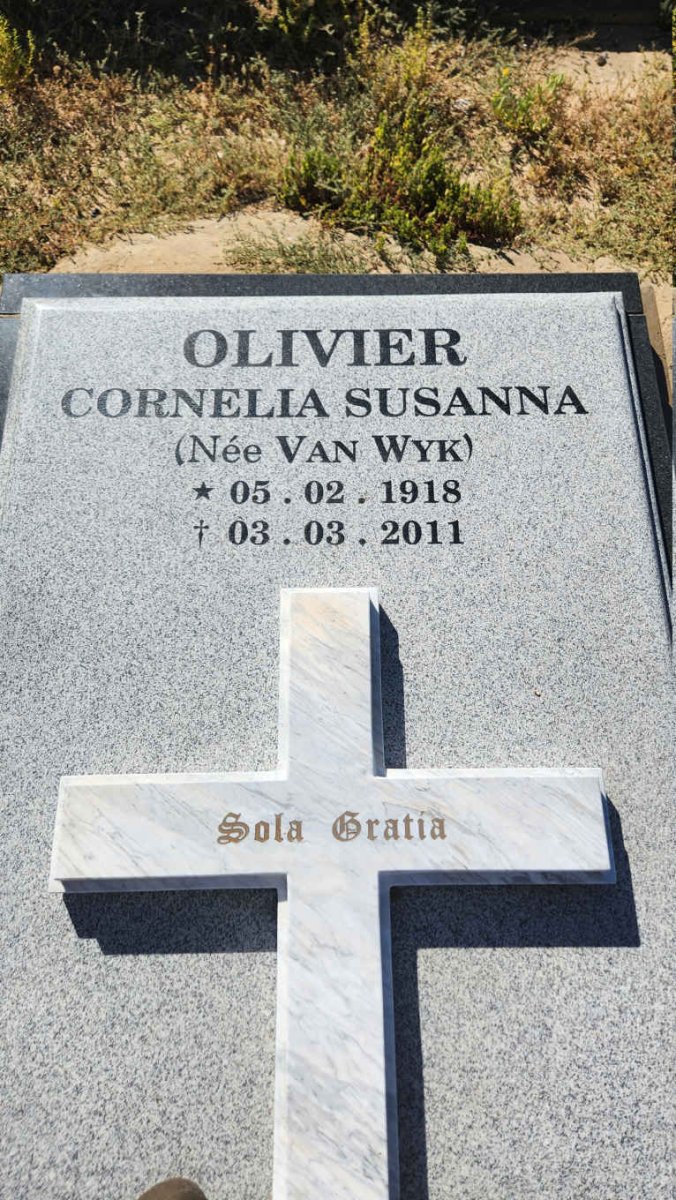 OLIVIER Cornelia Susanna nee VAN WYK 1918-2011