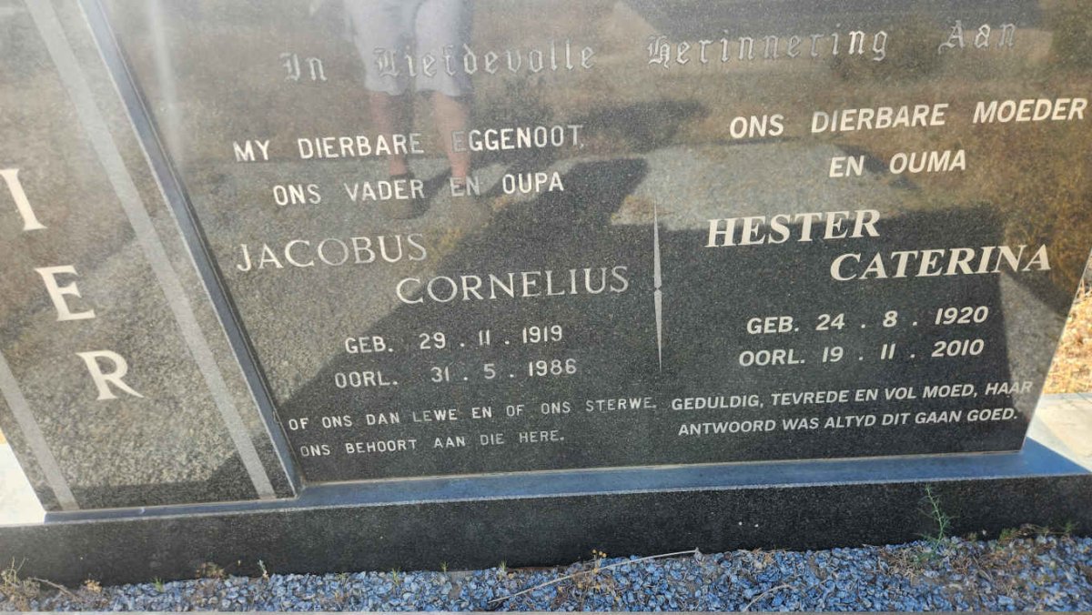 CORDIER Jacobus Cornelius 1919-1986 & Hester Caterina 1920-2010_02