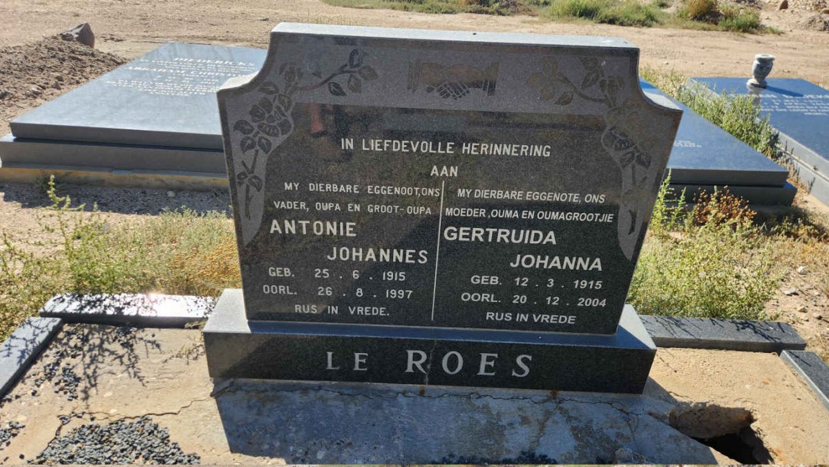 ROES Antonie Johannes, le 1915-1997 & Gertruida Johanna 1915-2004
