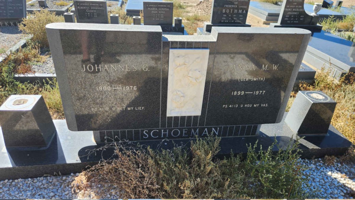 SCHOEMAN Johannes G. 1900-1976 & Anna M.W. SMITH 1899-1977